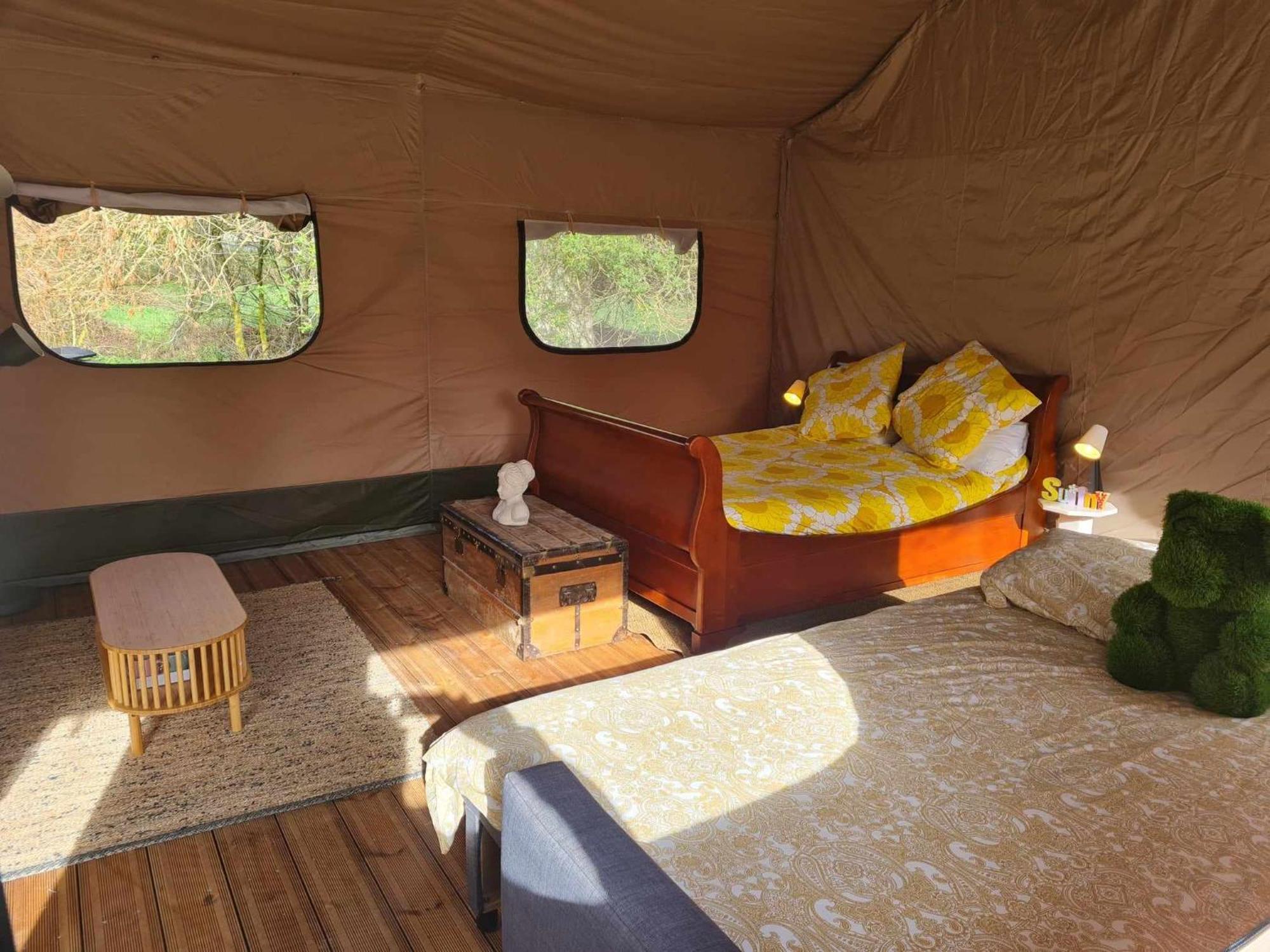 Camping De La Touche Ligueil Esterno foto